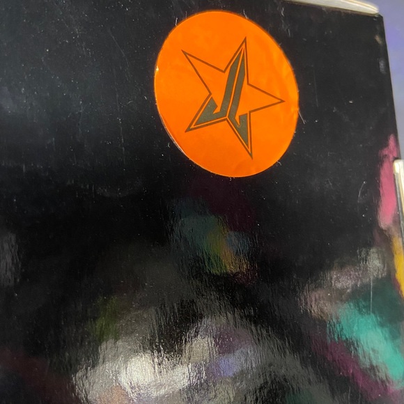 LIMITED EDITION Jeffree Star Halloween Mirror - Picture 3 of 3